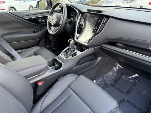 Used 2025 Subaru Outback Limited w/ Popular Package #2 image 9