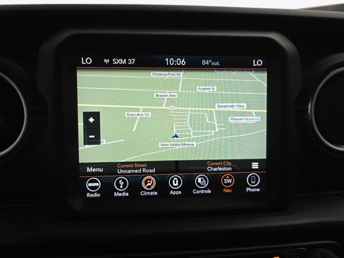 Used 2019 Jeep Wrangler Unlimited Sahara AWD/4WD image 18