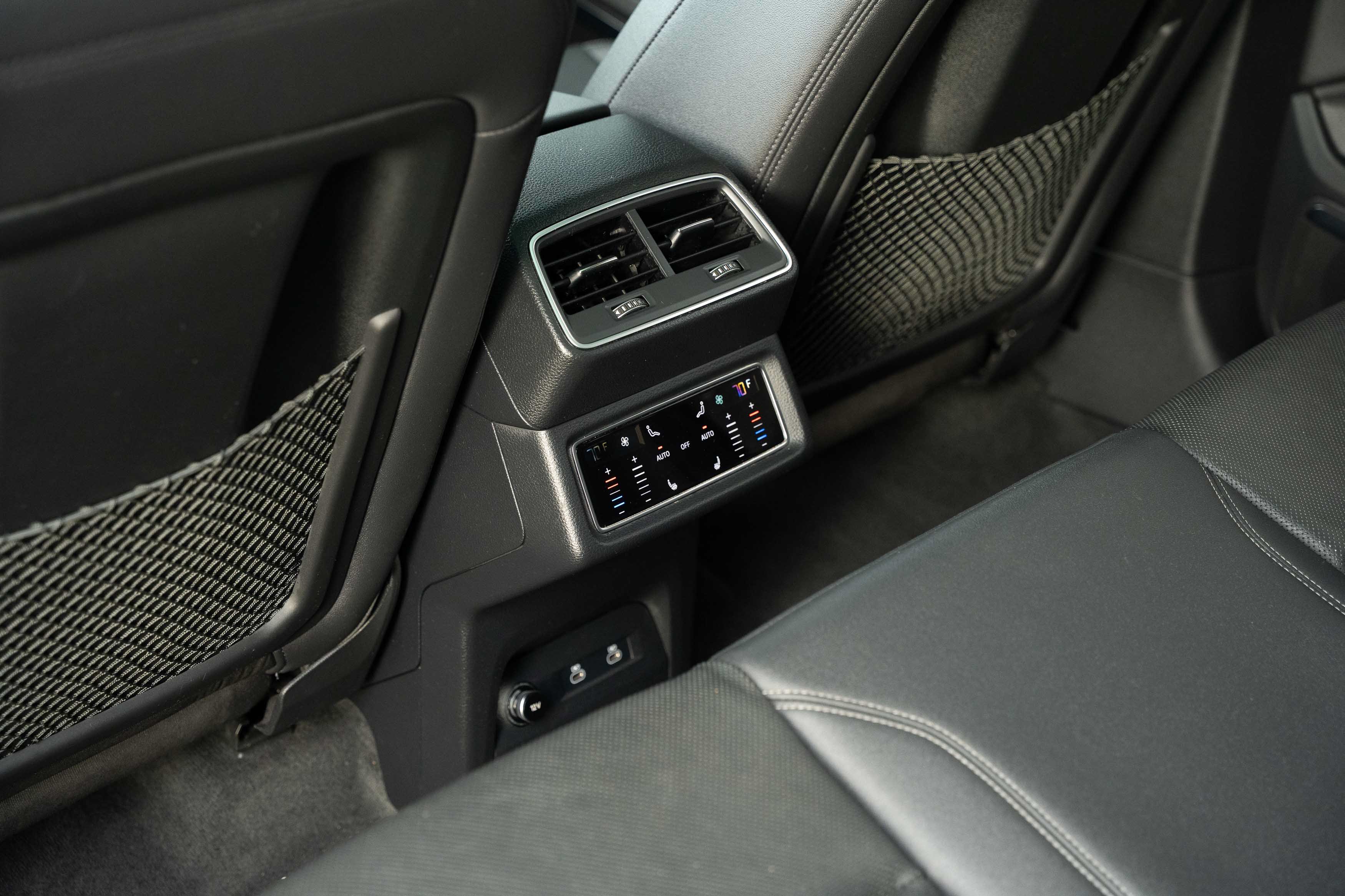 Certified 2024 Audi Q8 e-tron Premium Plus AWD/4WD image 25