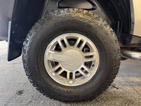 Used 2008 HUMMER H3 Luxury AWD/4WD image 33