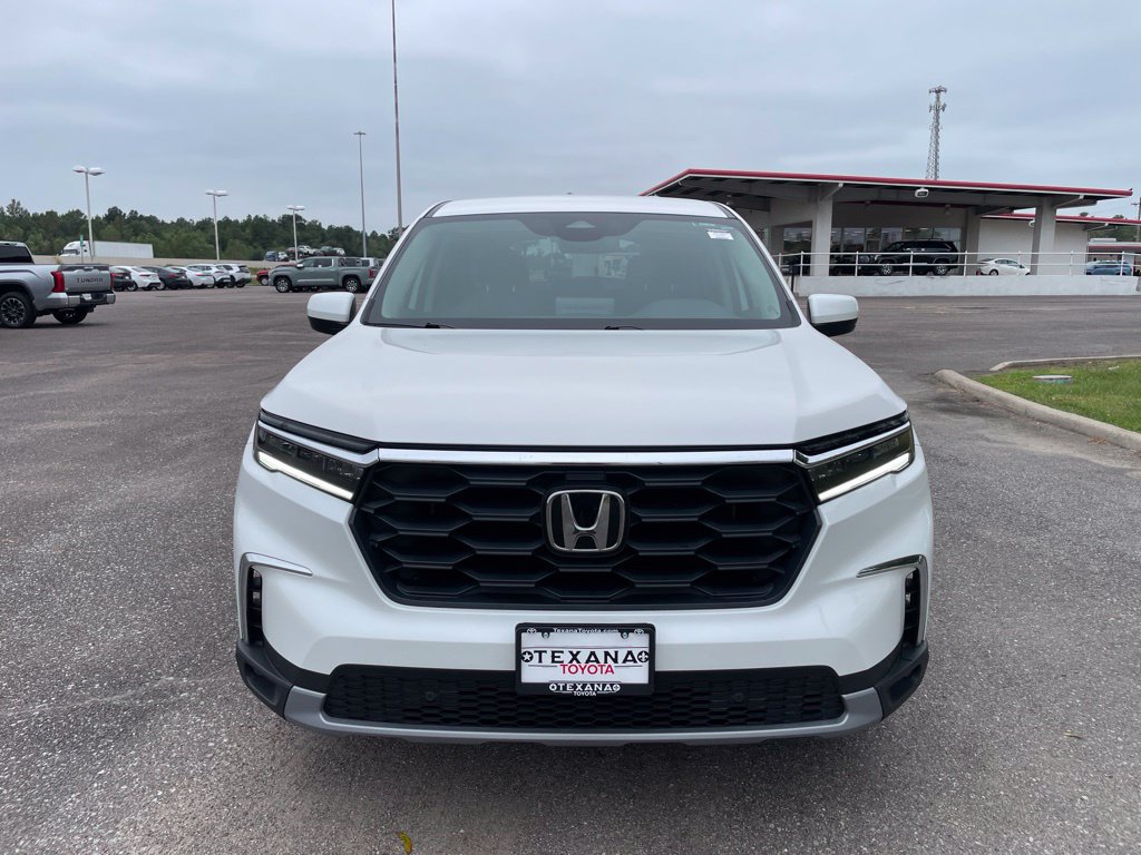 Used 2025 Honda Pilot EX-L image 2