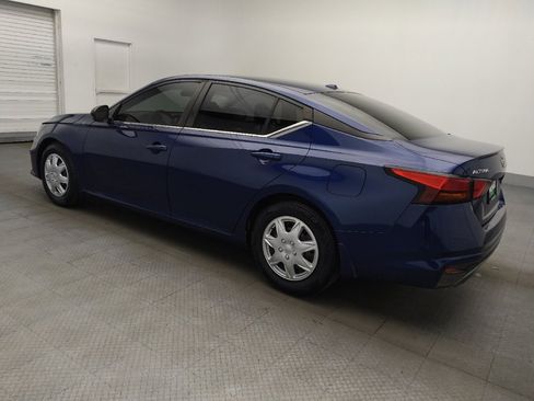 Used 2019 Nissan Altima 2.5 SR w/ SR Premium Package FWD image 3