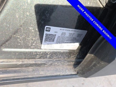 Used 2021 Chevrolet Traverse LT image 11