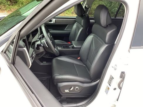Used 2025 Hyundai Santa Fe SEL FWD image 37