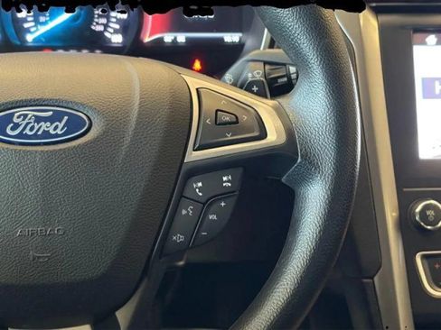 Used 2019 Ford Fusion SE FWD image 24