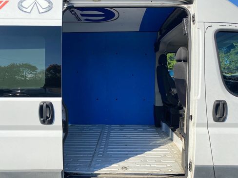 Used 2015 RAM ProMaster 2500 w/ Mopar Trailer Tow Group image 19