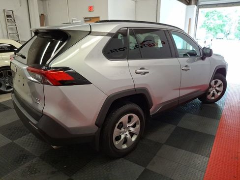 Used 2019 Toyota RAV4 LE w/ All Weather Liner Package AWD/4WD image 12