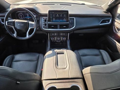 Used 2023 Chevrolet Tahoe Z71 w/ Luxury Package AWD/4WD image 37