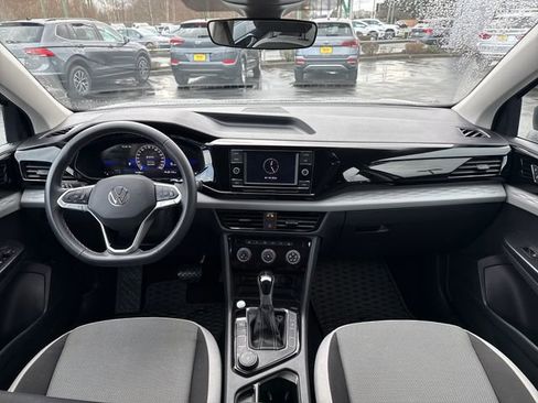 Used 2024 Volkswagen Taos S image 23