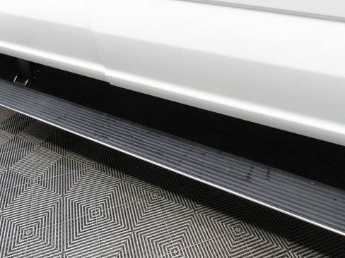 Used 2025 Ford F250 Platinum image 58