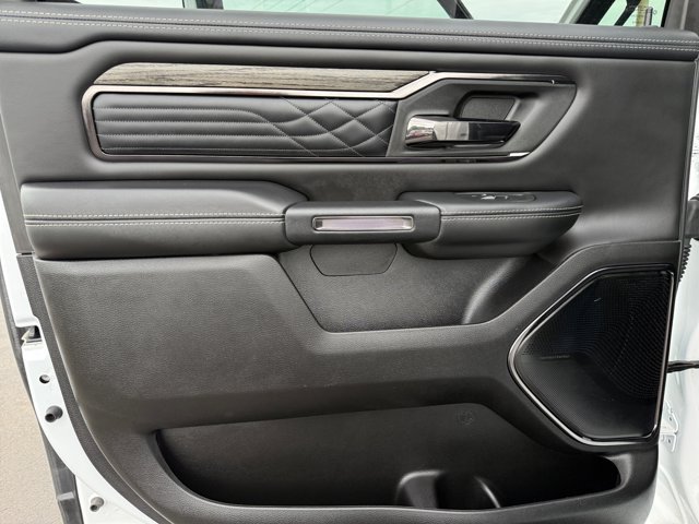 Used 2025 RAM 1500 Limited AWD/4WD image 31