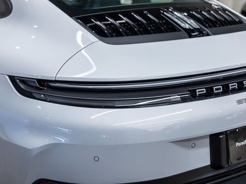 Used 2025 Porsche 911 Carrera image 20