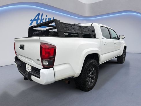 Used 2021 Toyota Tacoma SR5 w/ Technology Package AWD/4WD image 6