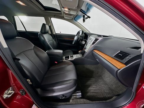 Used 2014 Subaru Outback 2.5i Limited w/ Moonroof Package image 31