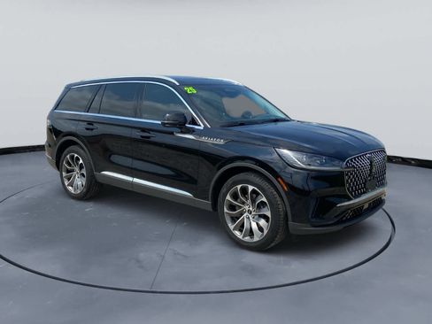 Used 2025 Lincoln Aviator Reserve w/ Illumination Package AWD/4WD image 13