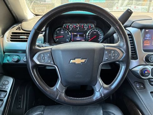 Used 2015 Chevrolet Tahoe LT w/ Luxury Package AWD/4WD image 15