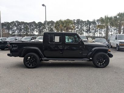 Used 2023 Jeep Gladiator Overland