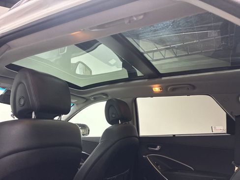 Used 2017 Hyundai Santa Fe Limited w/ Cargo Package image 20