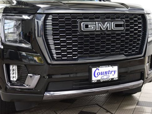 Used 2024 GMC Yukon Denali Ultimate AWD/4WD image 13
