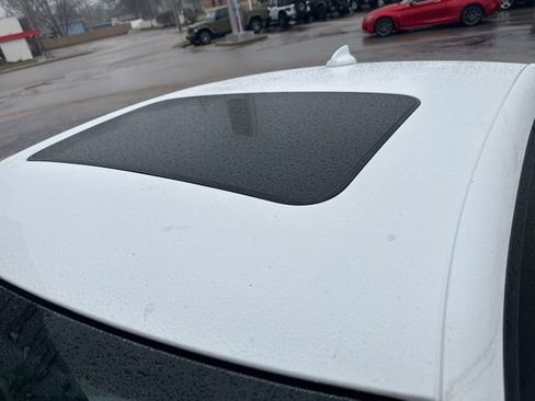 Used 2015 Dodge Charger SXT w/ AWD Plus Group image 22