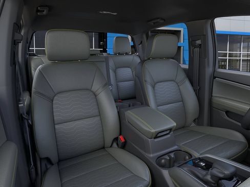 New 2026 Chevrolet Colorado ZR2 AWD/4WD image 16
