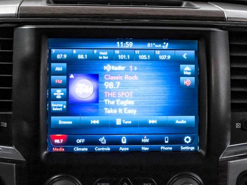 Used 2018 RAM 3500 Laramie w/ Cold Weather Group image 27