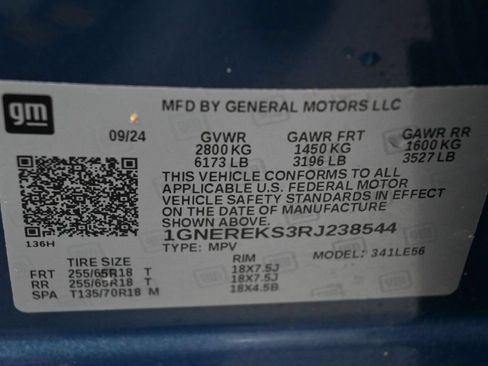 Used 2024 Chevrolet Traverse LS FWD image 19