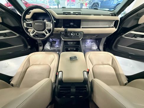Used 2023 Land Rover Defender 110 SE AWD/4WD image 20