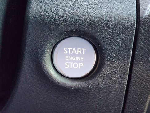 Used 2022 Nissan Frontier PRO-4X w/ Pro-4X Premium Package image 55