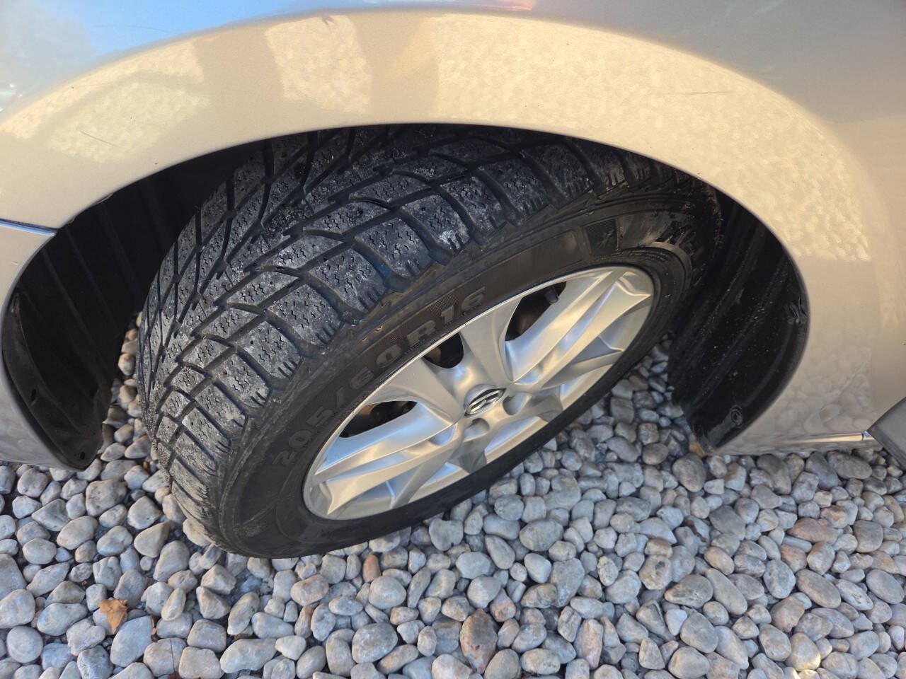 Used 2014 MAZDA MAZDA3 i Touring w/ Technology Package FWD image 9