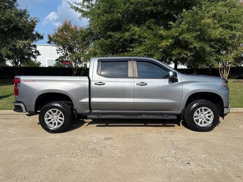 Used 2020 Chevrolet Silverado 1500 LT w/ All-Star Edition AWD/4WD image 2