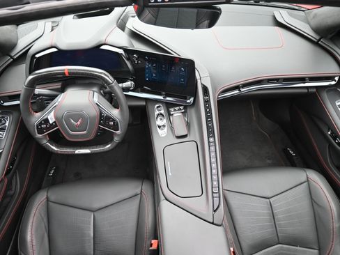 Used 2024 Chevrolet Corvette Z06 w/ Stealth Interior Trim Package RWD image 25