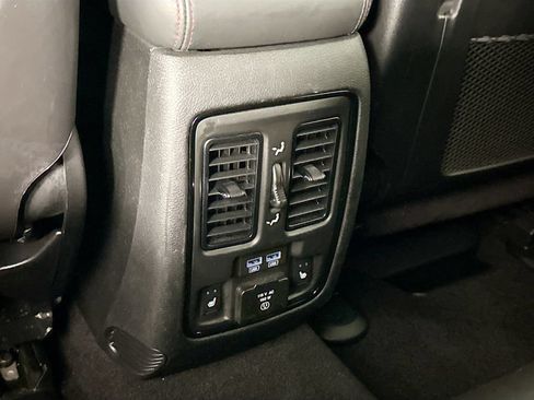 Used 2024 Dodge Durango R/T AWD/4WD image 47