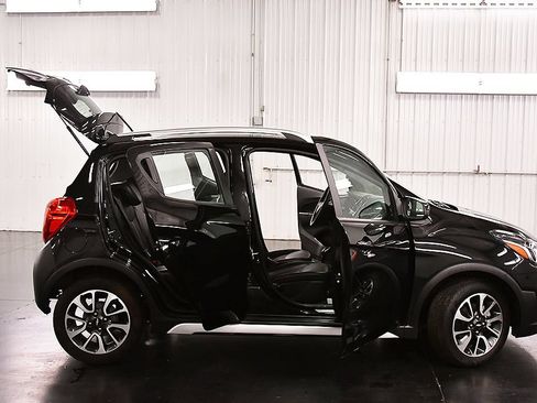 Used 2022 Chevrolet Spark ACTIV FWD image 29