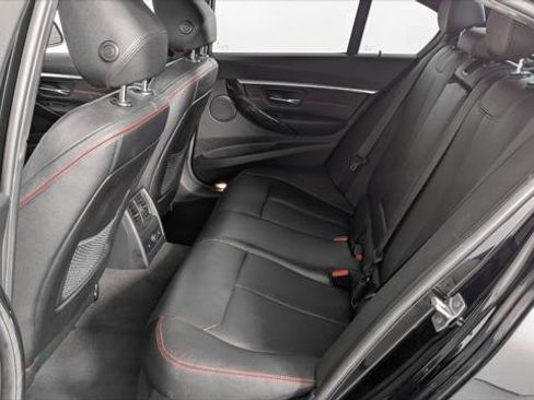 Used 2017 BMW 330i xDrive Sedan AWD/4WD image 17