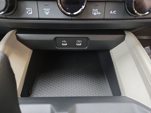 New 2025 Honda Accord SE image 14