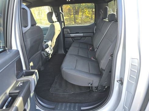 Certified 2022 Ford F150 XLT w/ Equipment Group 302A High image 6