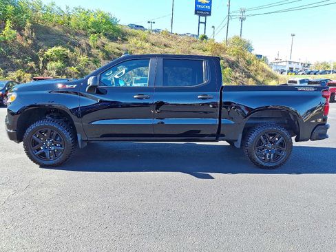 Used 2023 Chevrolet Silverado 1500 Custom Trail Boss image 4