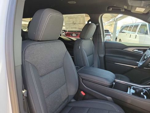 New 2026 Chevrolet Traverse LT w/ Enhanced Driving Package FWD image 22