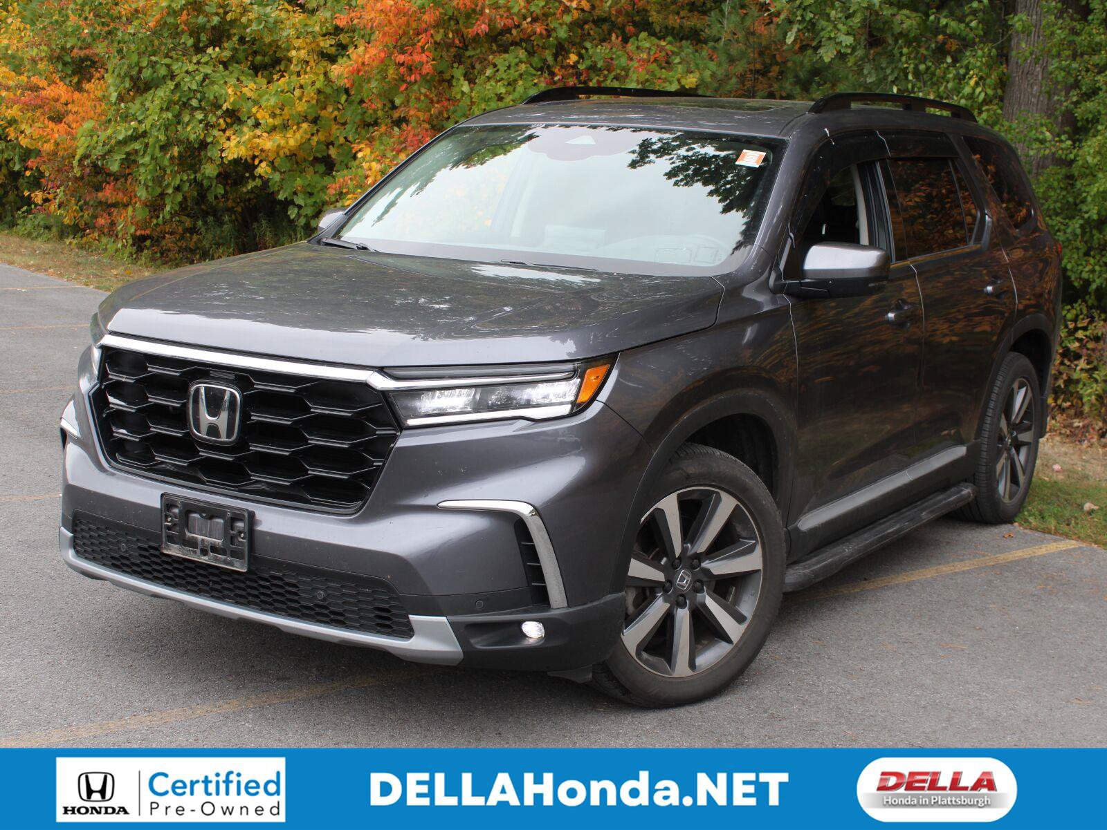 Certified 2024 Honda Pilot Touring image 1