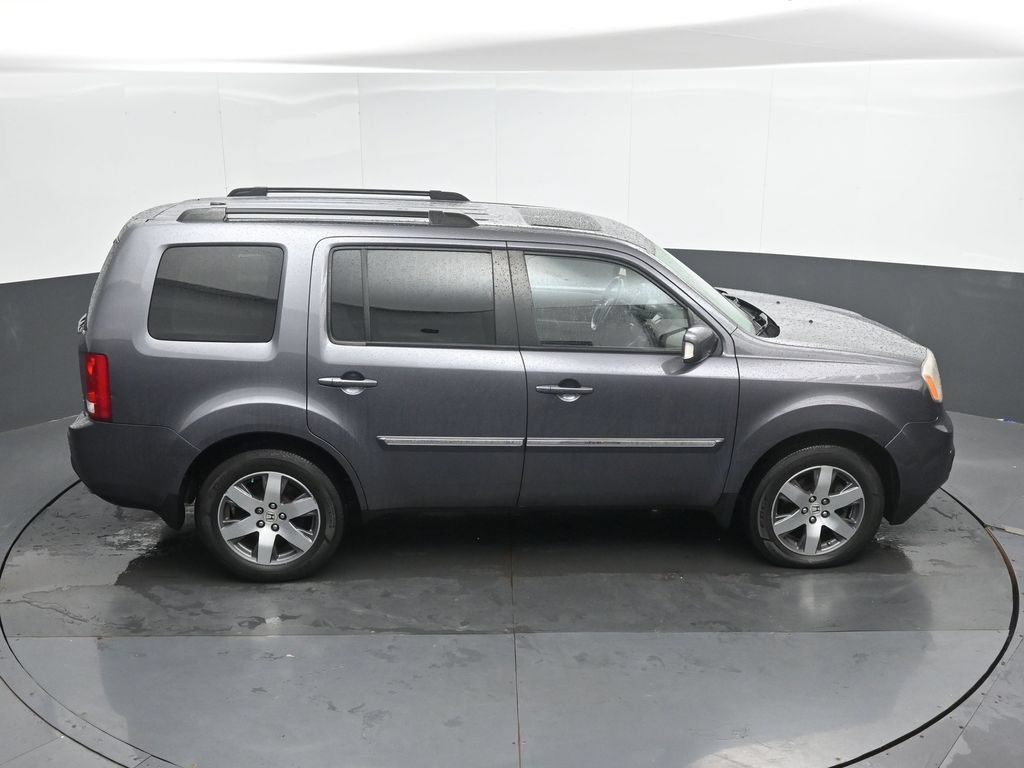 Used 2015 Honda Pilot Touring image 24