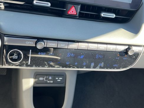 New 2026 Hyundai Ioniq 5 Limited image 21