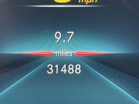 Used 2023 Mercedes-Benz CLA 250 image 22