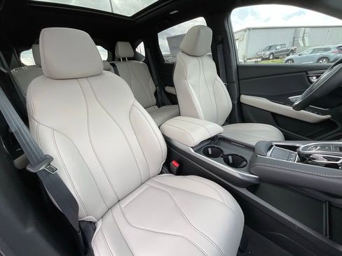 New 2026 Acura RDX SH-AWD image 16