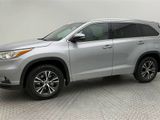 Used 2016 Toyota Highlander XLE image 6