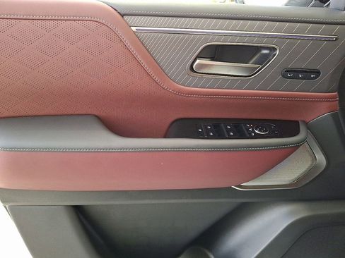 Used 2026 INFINITI QX80 Autograph image 9