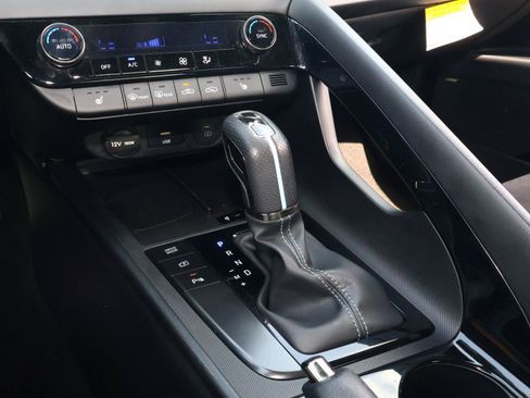 Certified 2025 Hyundai Elantra N FWD image 24