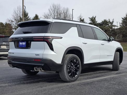 New 2026 Chevrolet Traverse LT w/ Midnight/Sport Edition image 10
