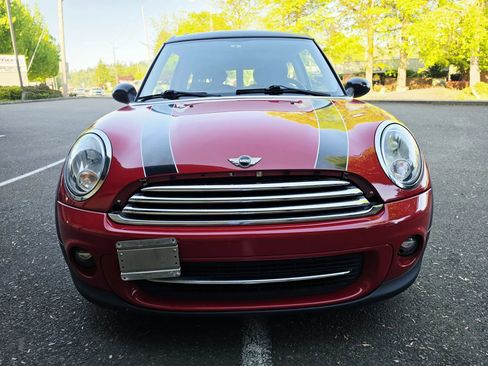 Used 2012 MINI Cooper Clubman FWD image 8