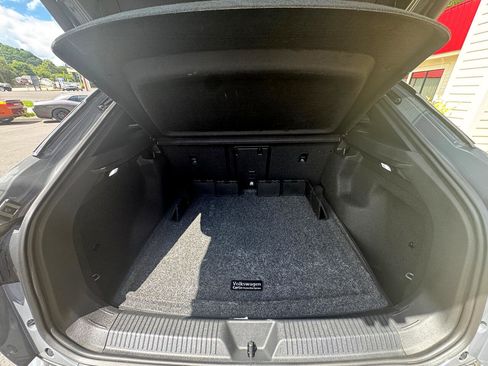 Used 2024 Volkswagen ID.4 S image 14